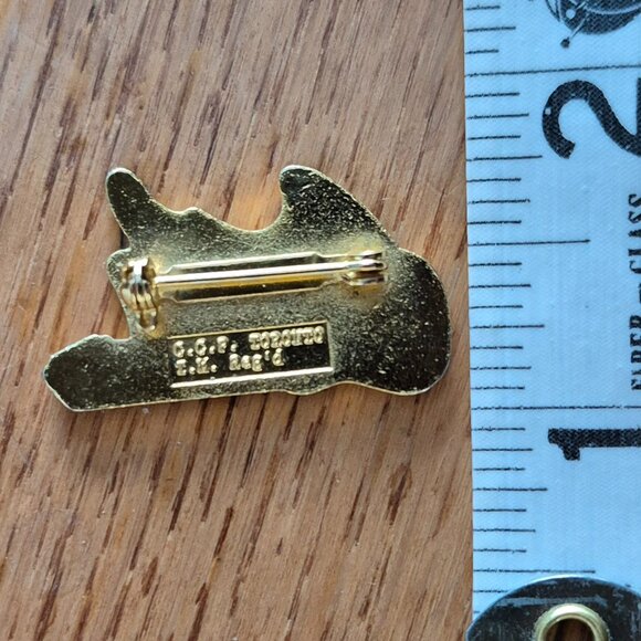 Buddy Holly Story Metal Pin Lapel Pin Gold - Picture 8 of 10